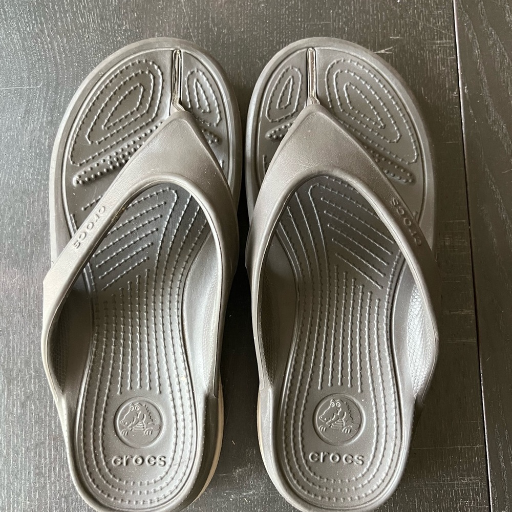 CROCS Gray Flip-Flops